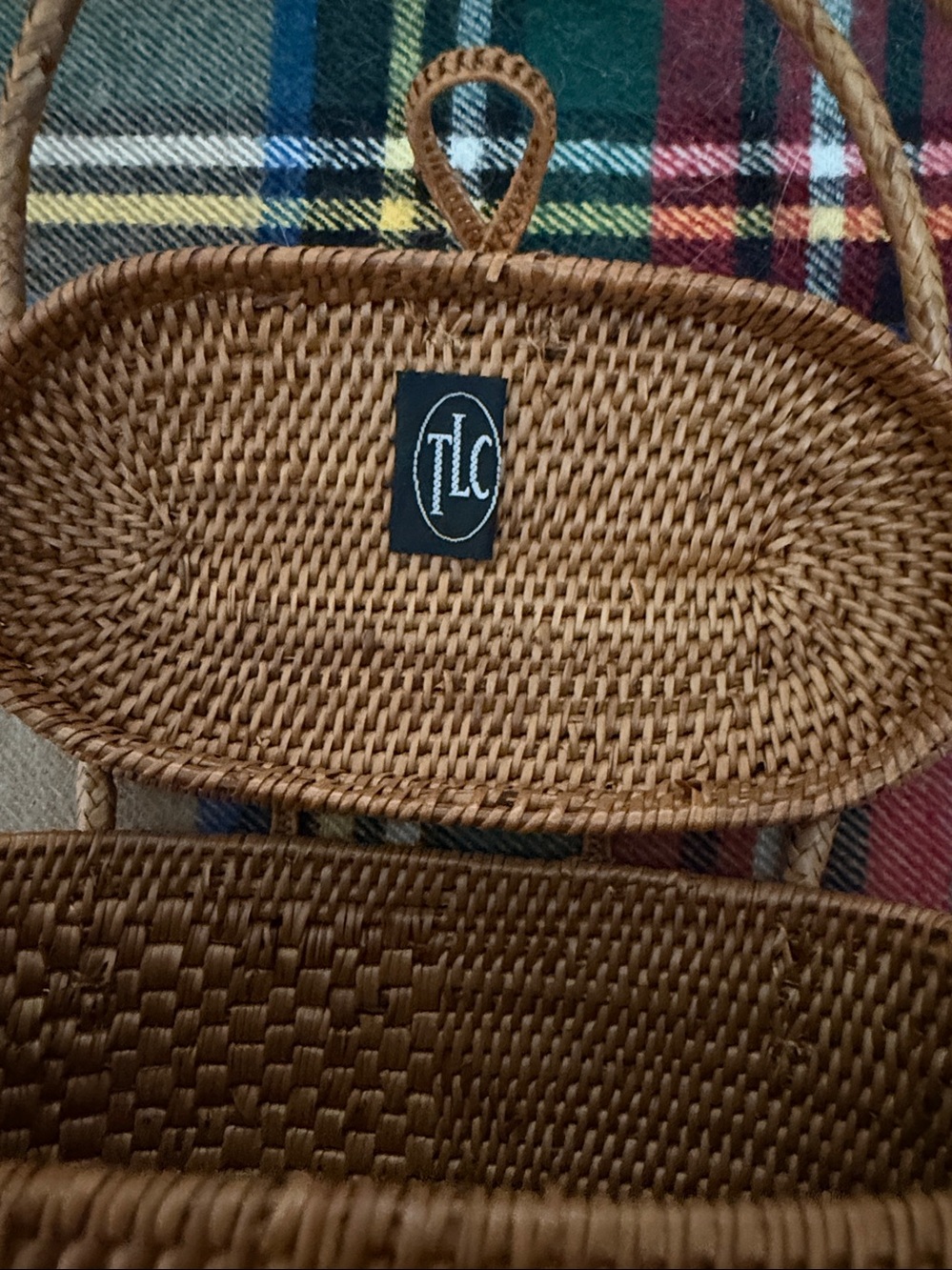 TLC Nantucket Type Handwoven Brown Rattan Shoulder Bag - Picture 5 of 7